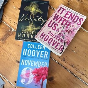 Colleen Hoover Bundle!